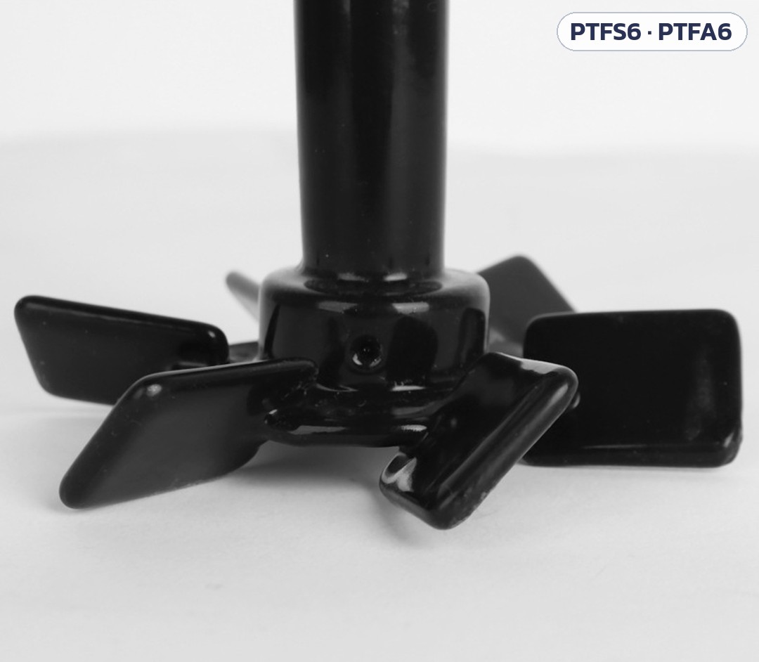 ภาพถ่ายสินค้า: ใบกวนกังหัน 6 ใบ แบบใบเอียง เคลือบ PTFE ภาพใกล้บนพื้นขาว