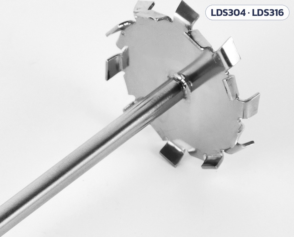 ใบกวนละลายจานฟันเลื่อย สแตนเลส 304 / 316 LDS304 / LDS316 – ภาพถ่ายสินค้า: ใกล้ ๆ แนวเชื่อมก้านกับจาน และฟันบนขอบจาน